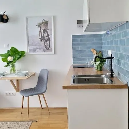 Cozy 2 Room Apartment In The Heart Of Buda Budapešť